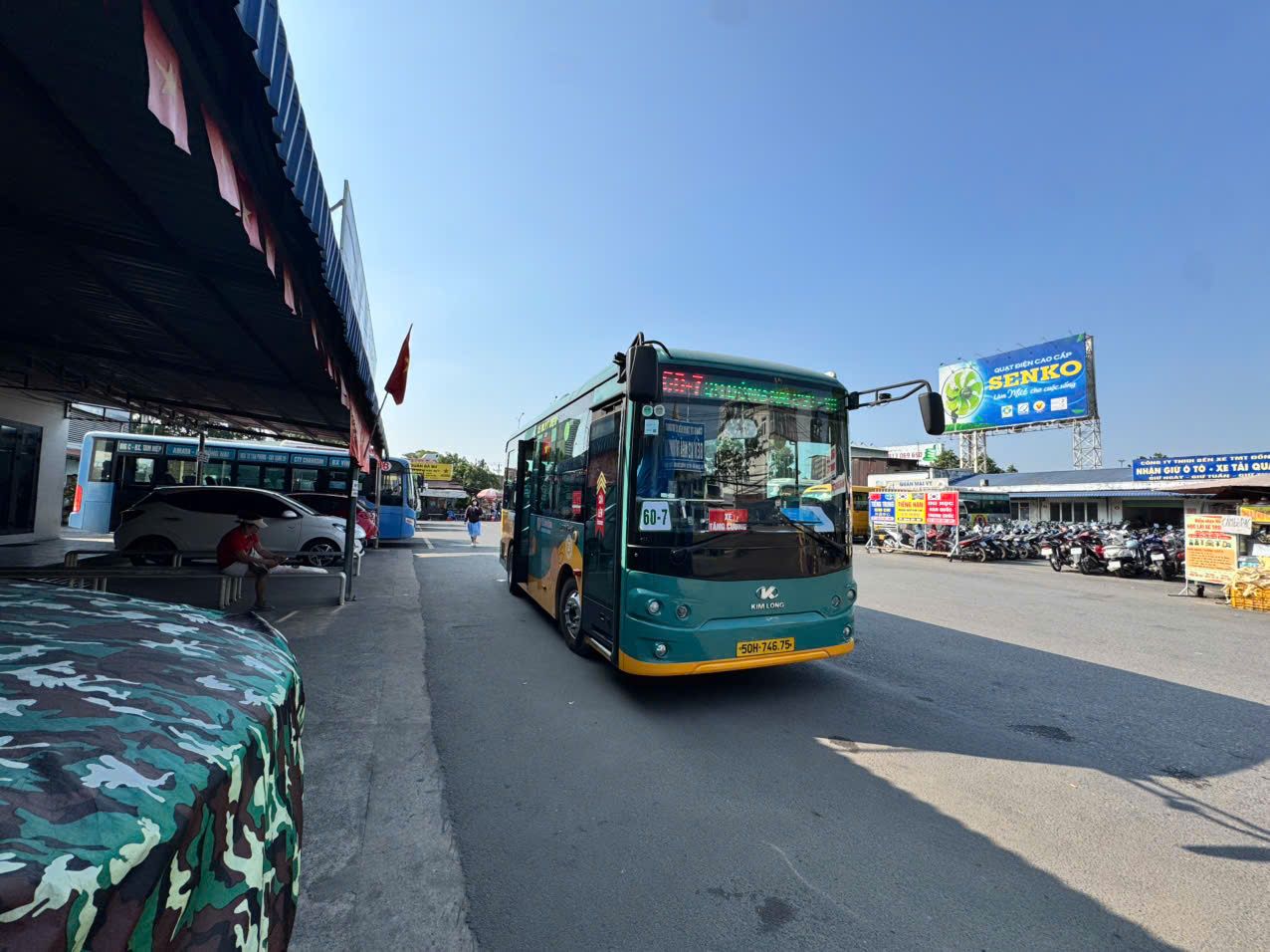 Chuyển đổi xe buýt điện trên tuyến 607 (Bến xe Biên Hòa – Bến xe Miền Đông mới)